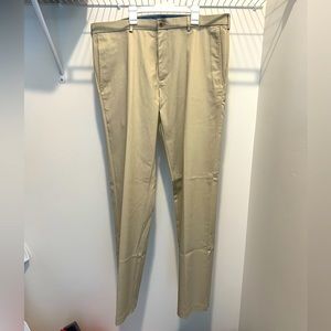 Haggar Clothing | Men’s Khaki Straight Fit | 38x34